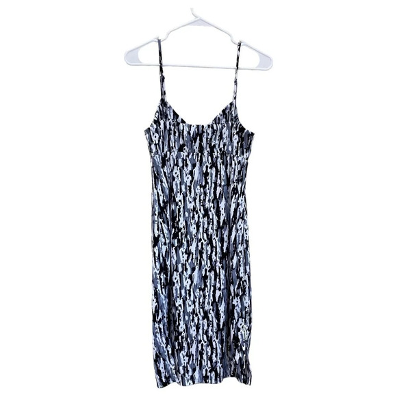 SUSANA MONACO Fitted Slip Dress V Neck Cocktail Party Size Medium Revolve - Picture 3 of 6